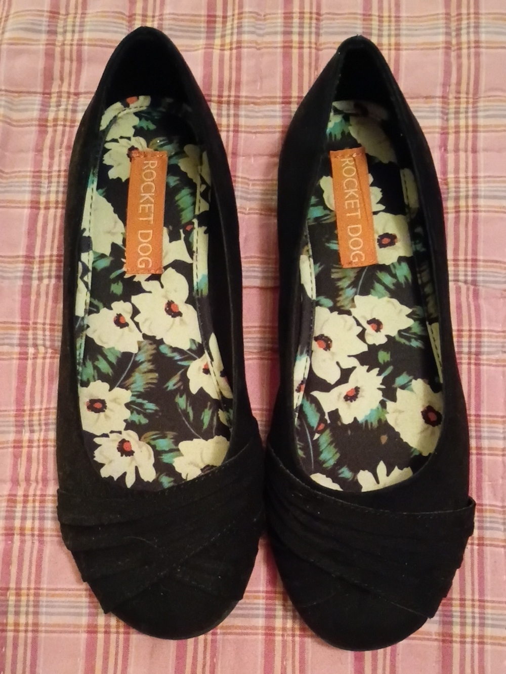 Rocket Dog Black Floral-Inset Ballet Flats